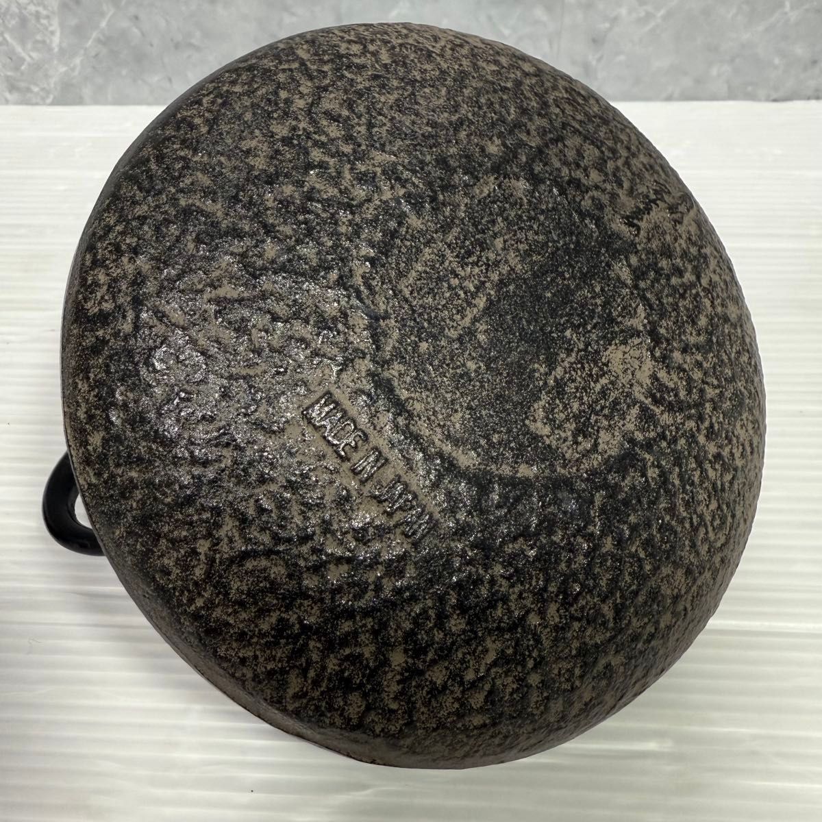 南部鉄器 急須　京焼・清水焼の蓋　西川貞三郎商店　伝統工芸品　希少　コラボ商品　【南部鉄器/箱付き・未使用】_画像7