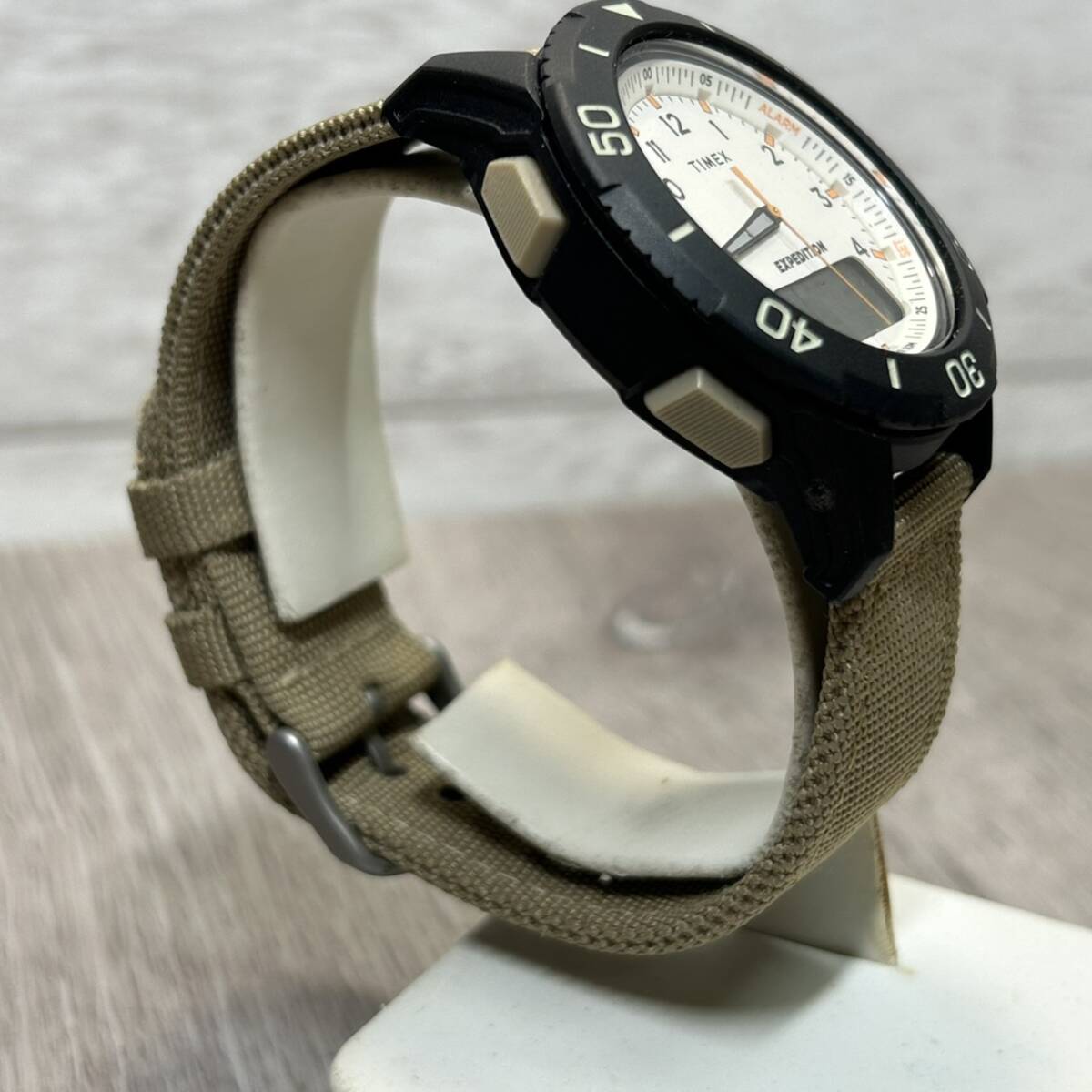 ●【YH-3514】中古稼働品 TIMEX タイメックス カトマイコラボ メンズ 時計 TW4B16800 クォーツ アイボリー ファブリック【レタパ可能】の画像3