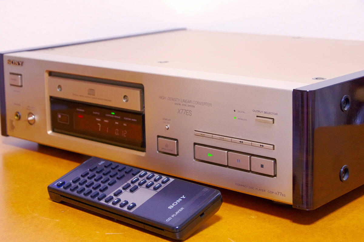 ＣＤＰ-Ｘ７７ＥＳ　ＳＯＮＹ黃金期の至寶　ソニー全盛期のフラッグシップ７シリーズ　完動機