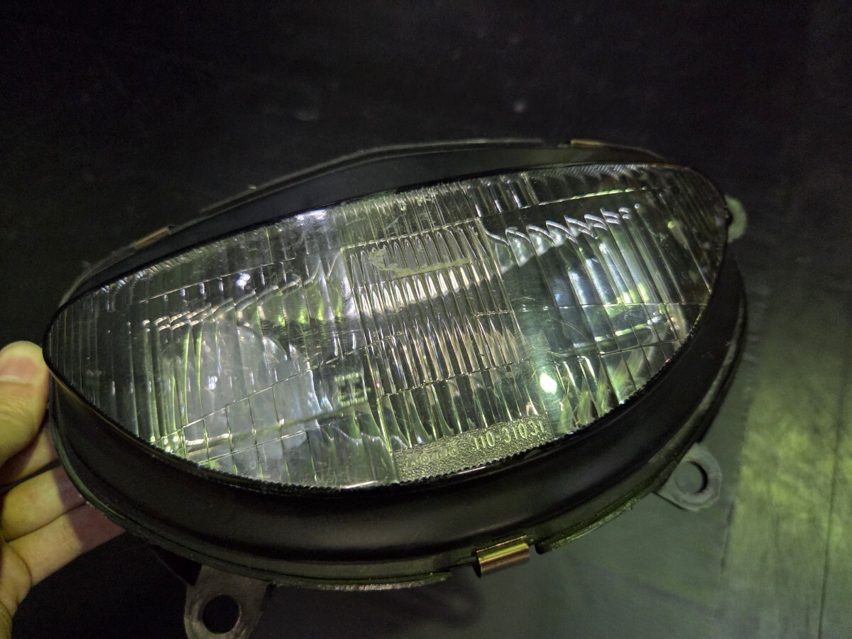 TZR250R 3XV 純正ヘッドライト koito 110-31031 _画像2