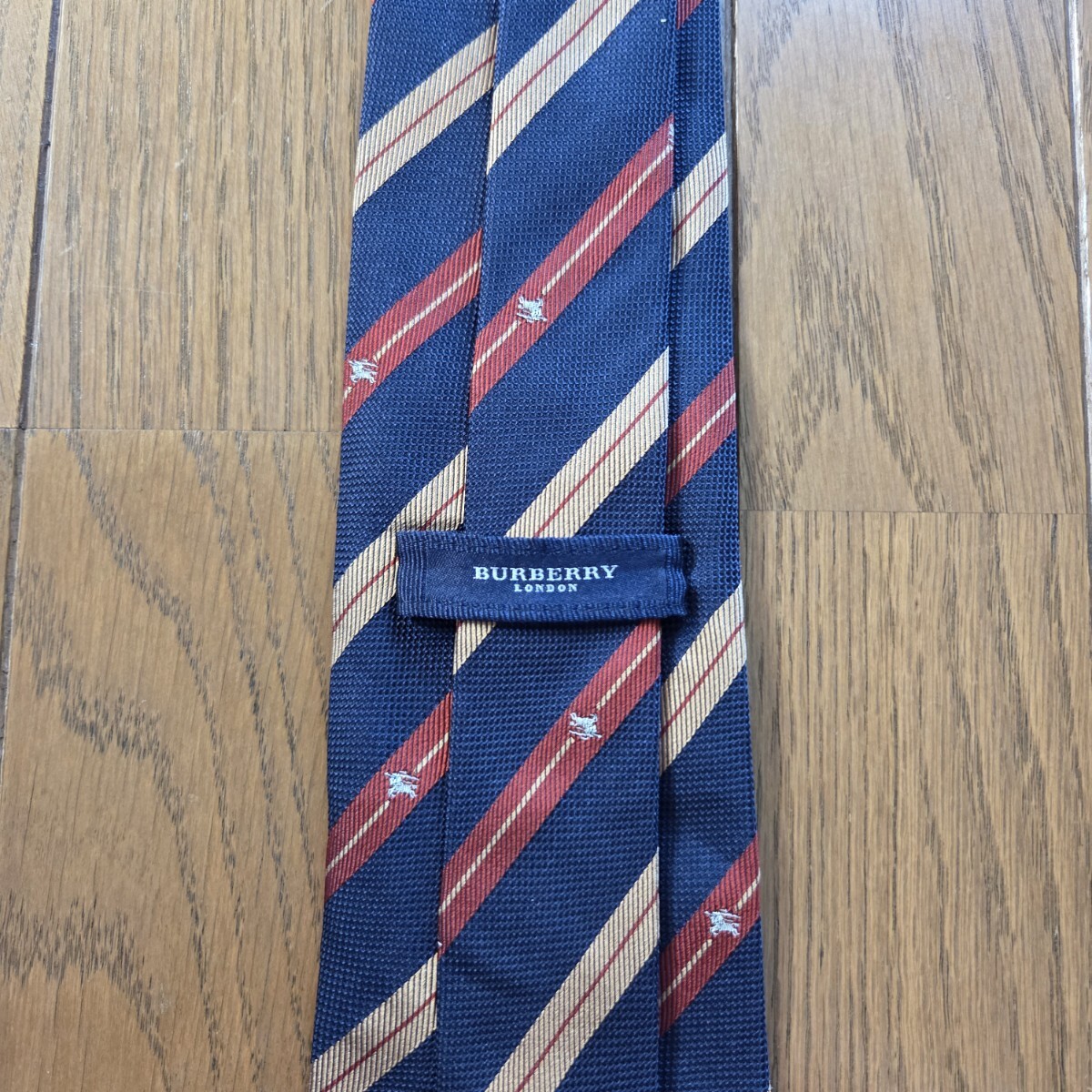 【美品】 BURBERRY LONDON バーバリー ロンドン ネクタイ ストライプ ネイビー ゴールド レッド ホースロゴ