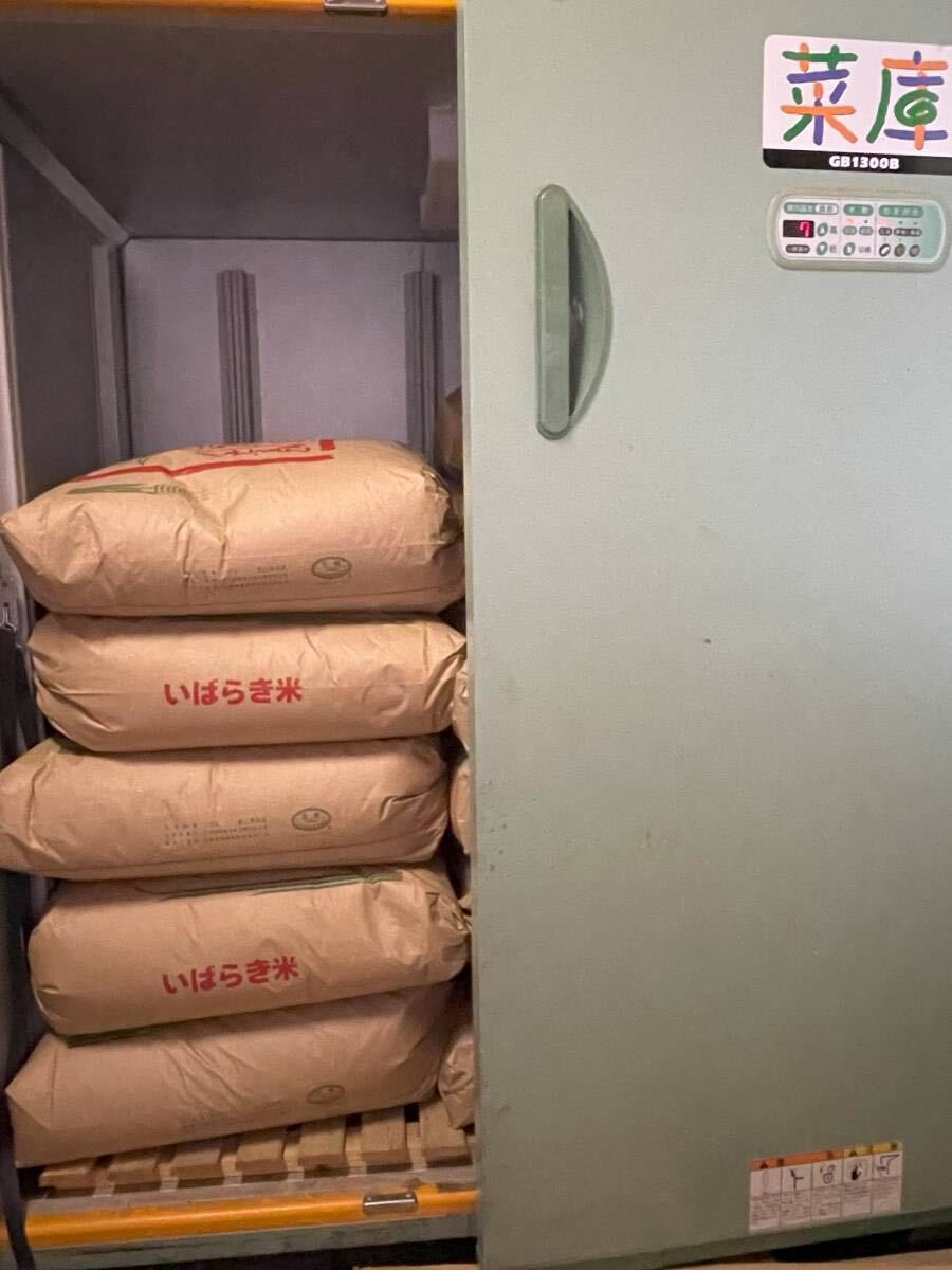 好評(píng)　令和６年産　茨城水郷コシヒカリ　玄米30ｋ　冷蔵庫(kù)保管