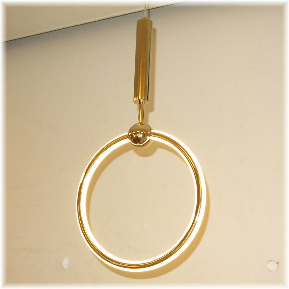 【送料無料！】★超激安即決！★新品?粋なデザイン NEWタイプ LED ペンダントライト リモコン付 調(diào)光＆調(diào)色タイプ