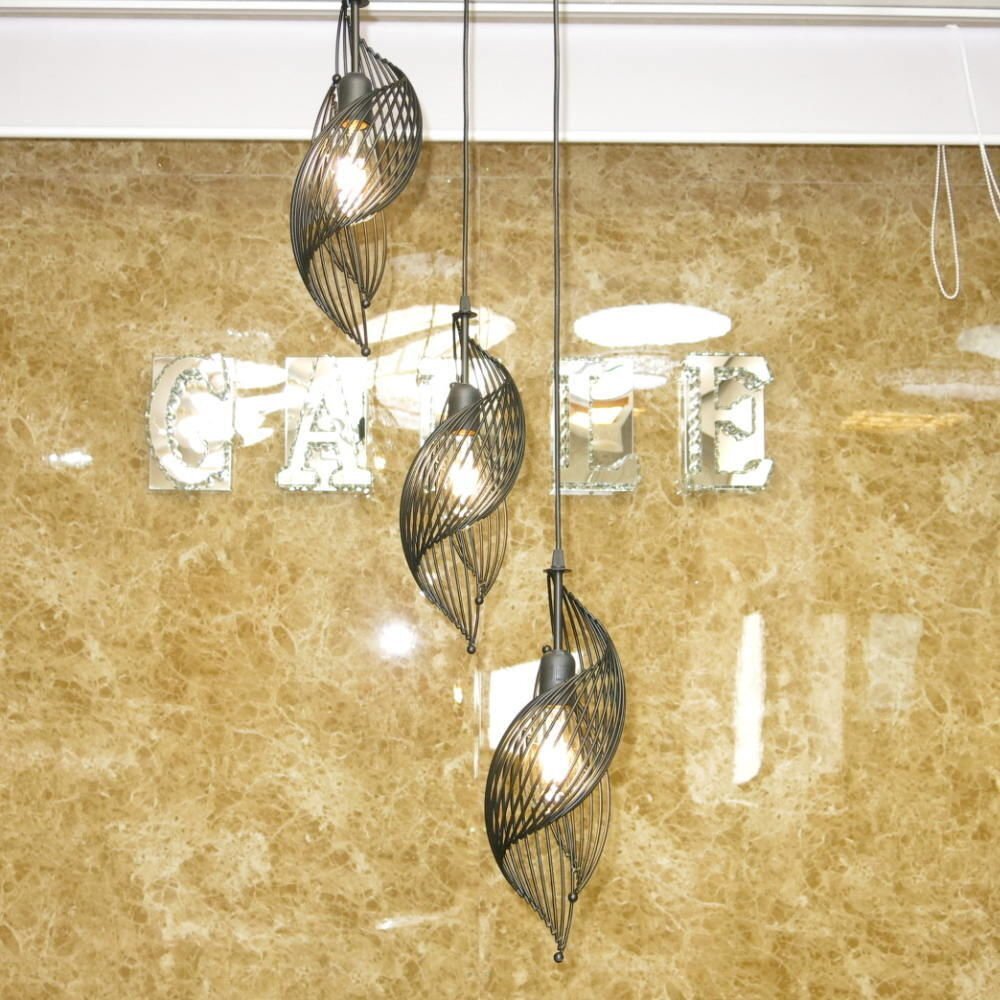 【LED付き！】 新品 引掛シーリング対応 吹き抜け LED 3連 ペンダントライト ブラックアイアン タイプ 調(diào)光対応 50～140高さ調(diào)整可 安い