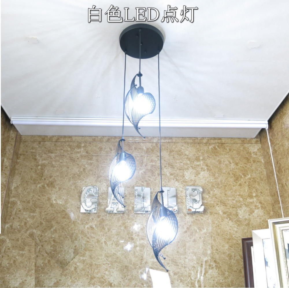 【LED付き！】 新品 引掛シーリング対応 吹き抜け LED 3連 ペンダントライト ブラックアイアン タイプ 調(diào)光対応 50～140高さ調(diào)整可 安い
