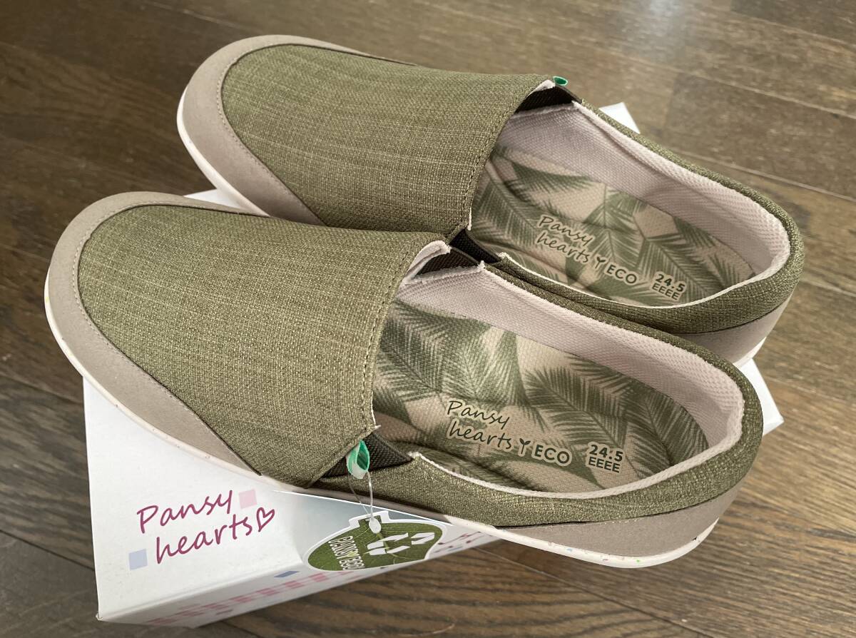 【送料無料・新品】即決☆Pansy hearts スリップオンシューズ. 24.5cm /超軽量・幅広タイプ/オリーブグリーン