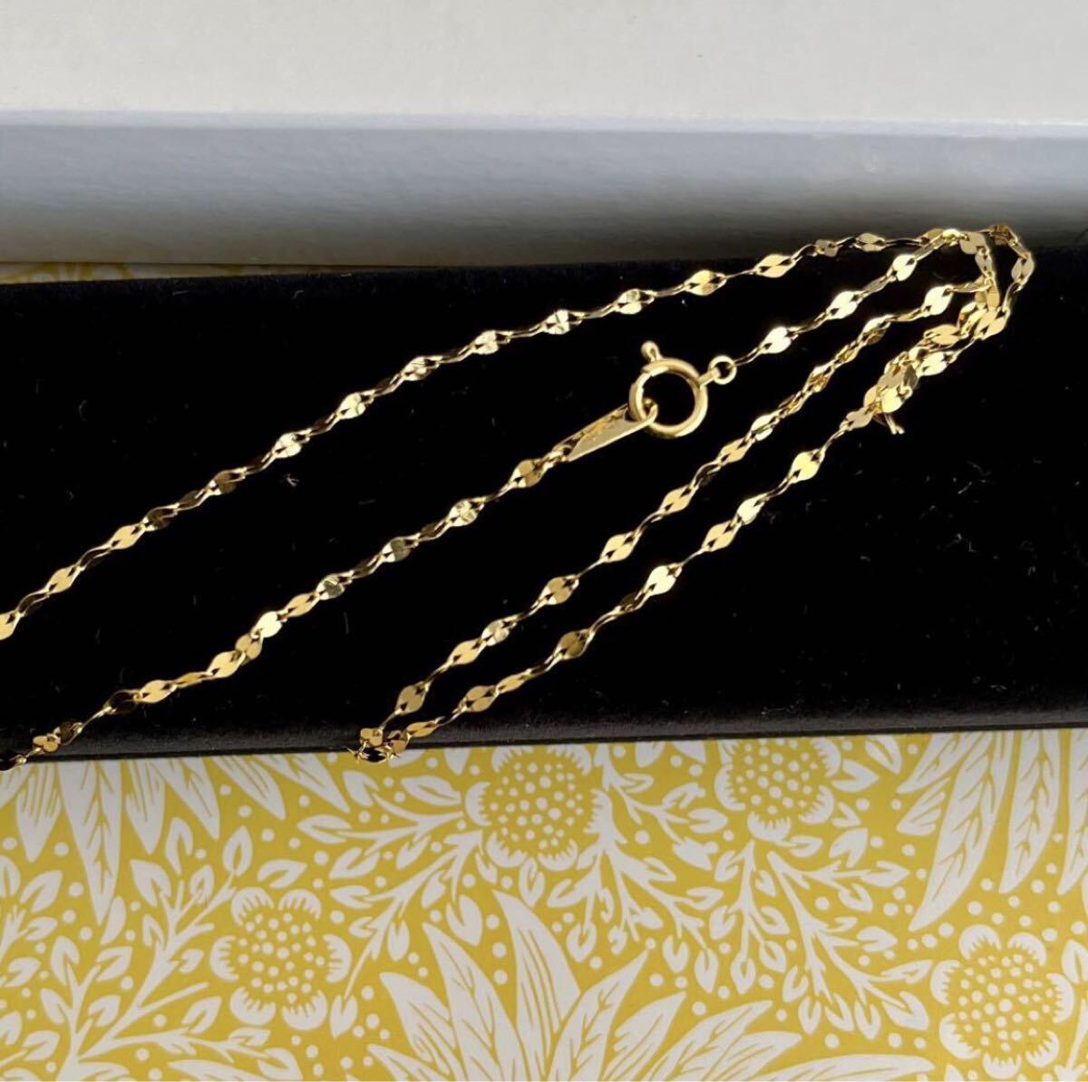 新品 花びら24Kチェーンネックレス キラキラ 刻印入り 純金 金 早い者勝ち 価格上昇中 資産価値_画像4