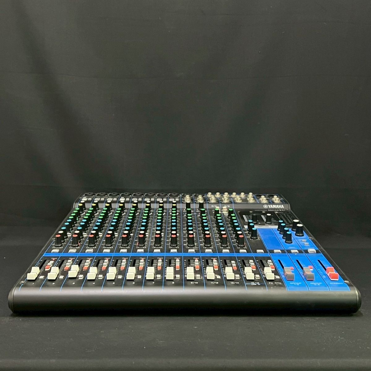 BIg175R 140 箱付き YAMAHA MG16XU ヤマハ 16チャンネル ミキシングコンソール 説明書 ミキサー_画像4