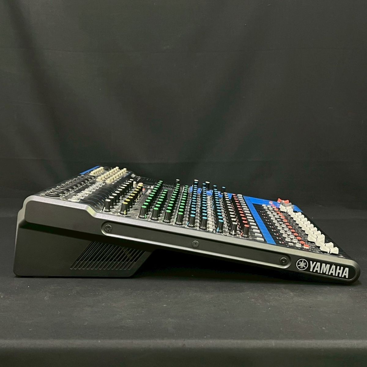 BIg175R 140 箱付き YAMAHA MG16XU ヤマハ 16チャンネル ミキシングコンソール 説明書 ミキサー_画像8