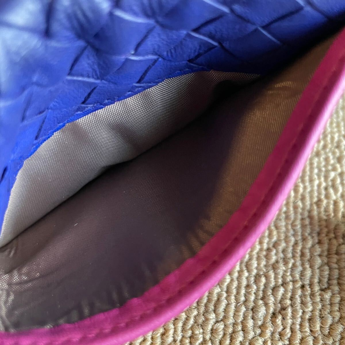 一円　極美品　 BOTTEGA VENETA ボッテガヴェネタ　イントレチャート　 カードケース　 レザー　 名刺入れ　ブルーパープル系