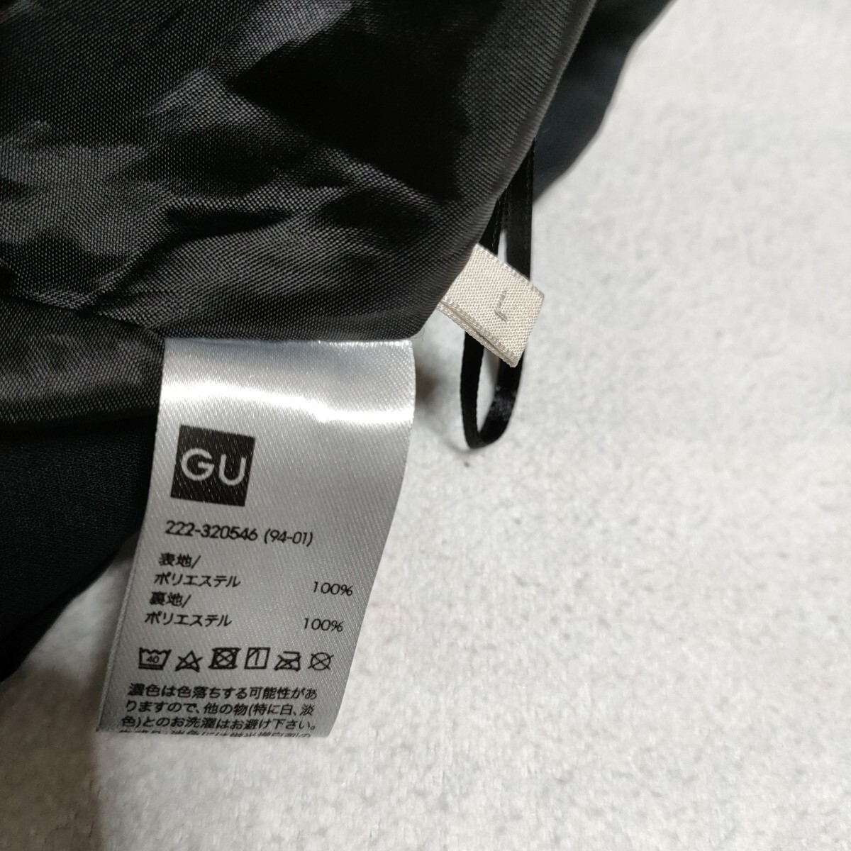 GU ジーユー (L)　ラウンドヘム プリーツスカート　ブラック_画像4