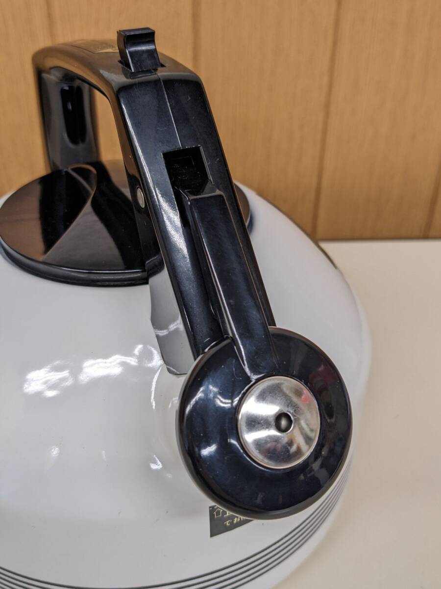 ii573#[ неиспользуемый товар ]EJIRY/eji Lee .. сигнал low чайник ... дудка дуть . чайник post современный стильный Showa Retro /80