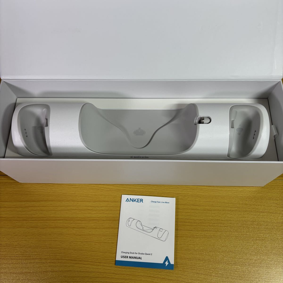 オキュラスクエスト2 128GB【VRヘッドセット/Touchコントローラー2機/BOBOVR M2 PLUS】『Oculus Quest 2 READY』Facebook Anker ホワイト