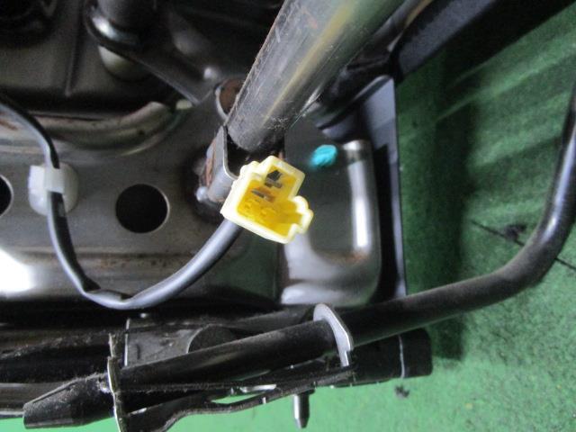 ワゴンR DBA-MH34S ドライバーシート スティングレーT 85303-72M10【岐阜発】_画像8