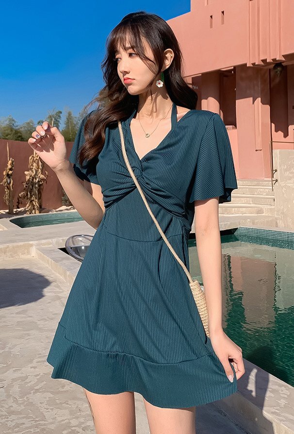 レディース水著 ワンピース水著 フリルスカート 背中見せ 袖あり 半袖水著 かわいい 無地 カジュアル L グリーン