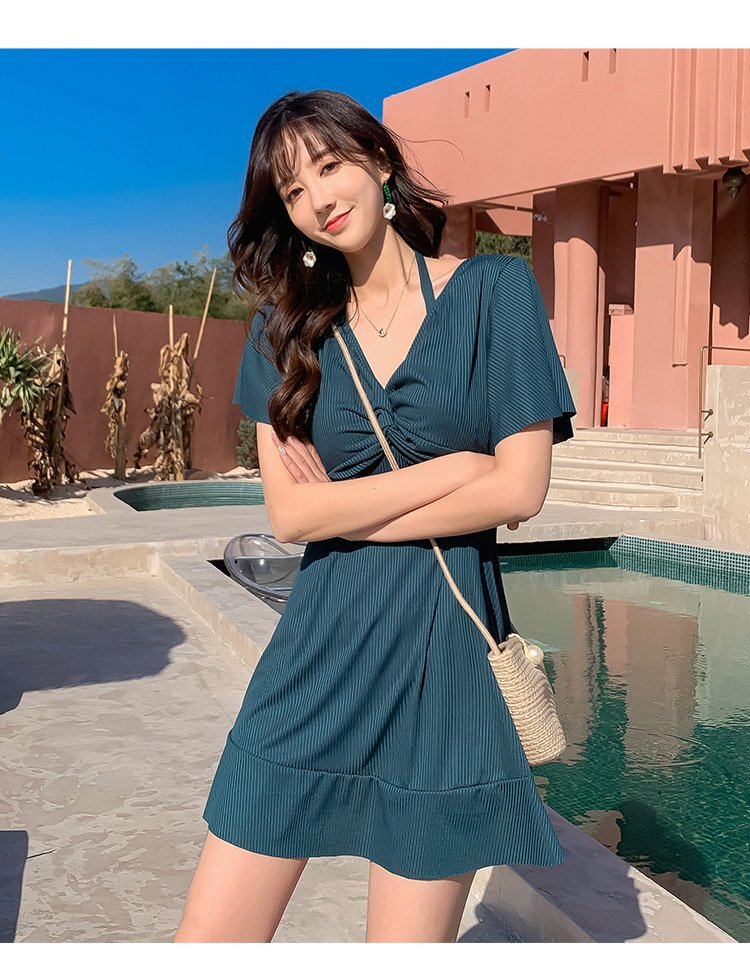 レディース水著 ワンピース水著 フリルスカート 背中見せ 袖あり 半袖水著 かわいい 無地 カジュアル L グリーン