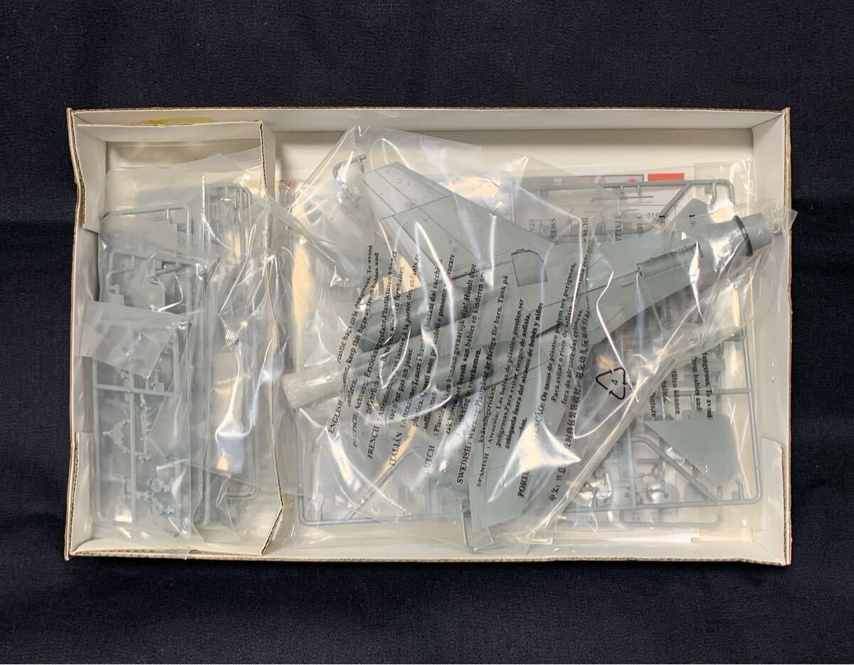 トランぺッター 1/72 スホーイ Su-30MKK フランカーG 内袋未開封 中国空軍 入手困難品 Flanker TRUMPETER 未組立_画像2