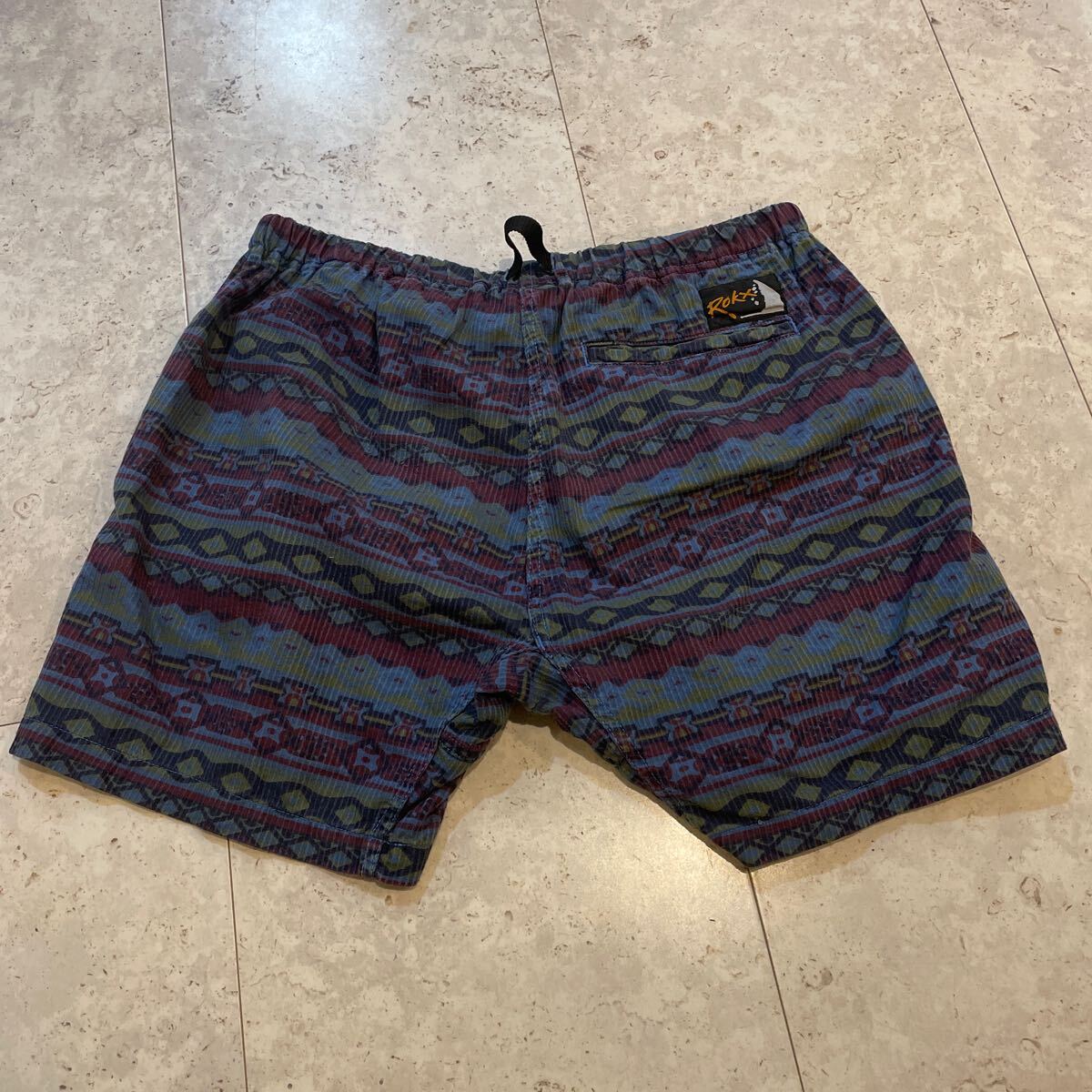 Ｌサイズ 良好 ROKX ロックス クライミングショートパンツ 青系 ハーフパンツ 総柄 コットン 短パン ショーツ アウトドア_画像2