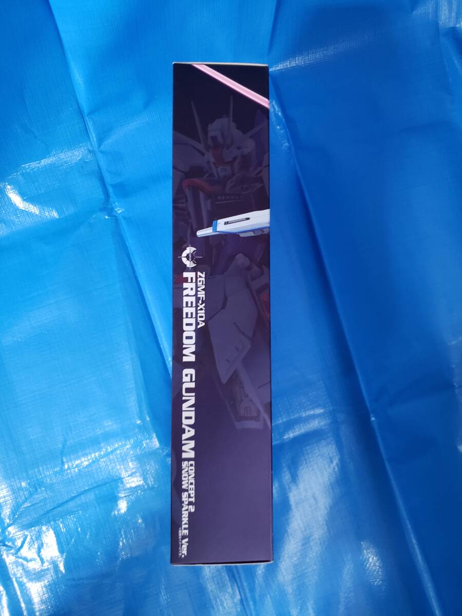 【未開(kāi)封品】　METAL BUILD フリーダムガンダム CONCEPT 2 SNOW SPARKLE Ver.