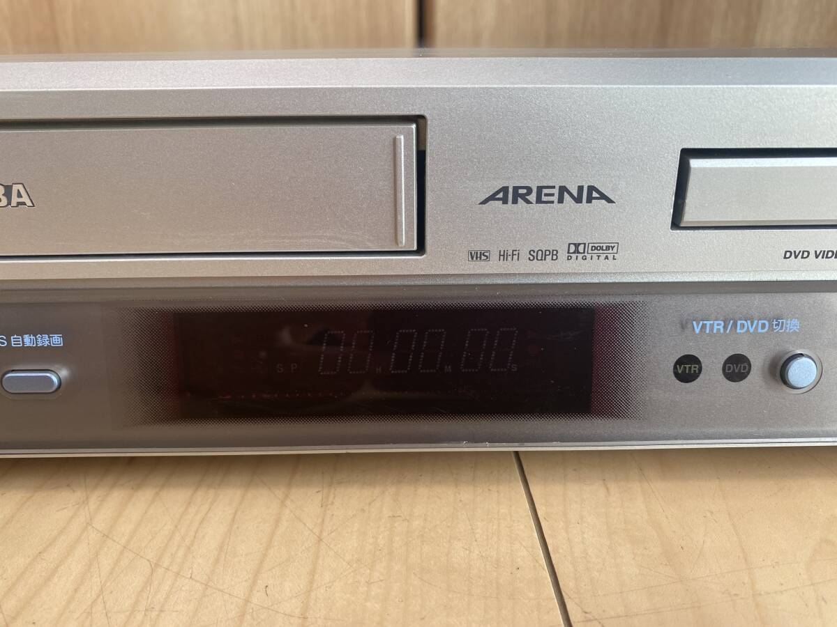 東芝　VTR一體型 DVDビデオプレーヤー　SD-V190　通電確認(rèn)　中古ジャンク