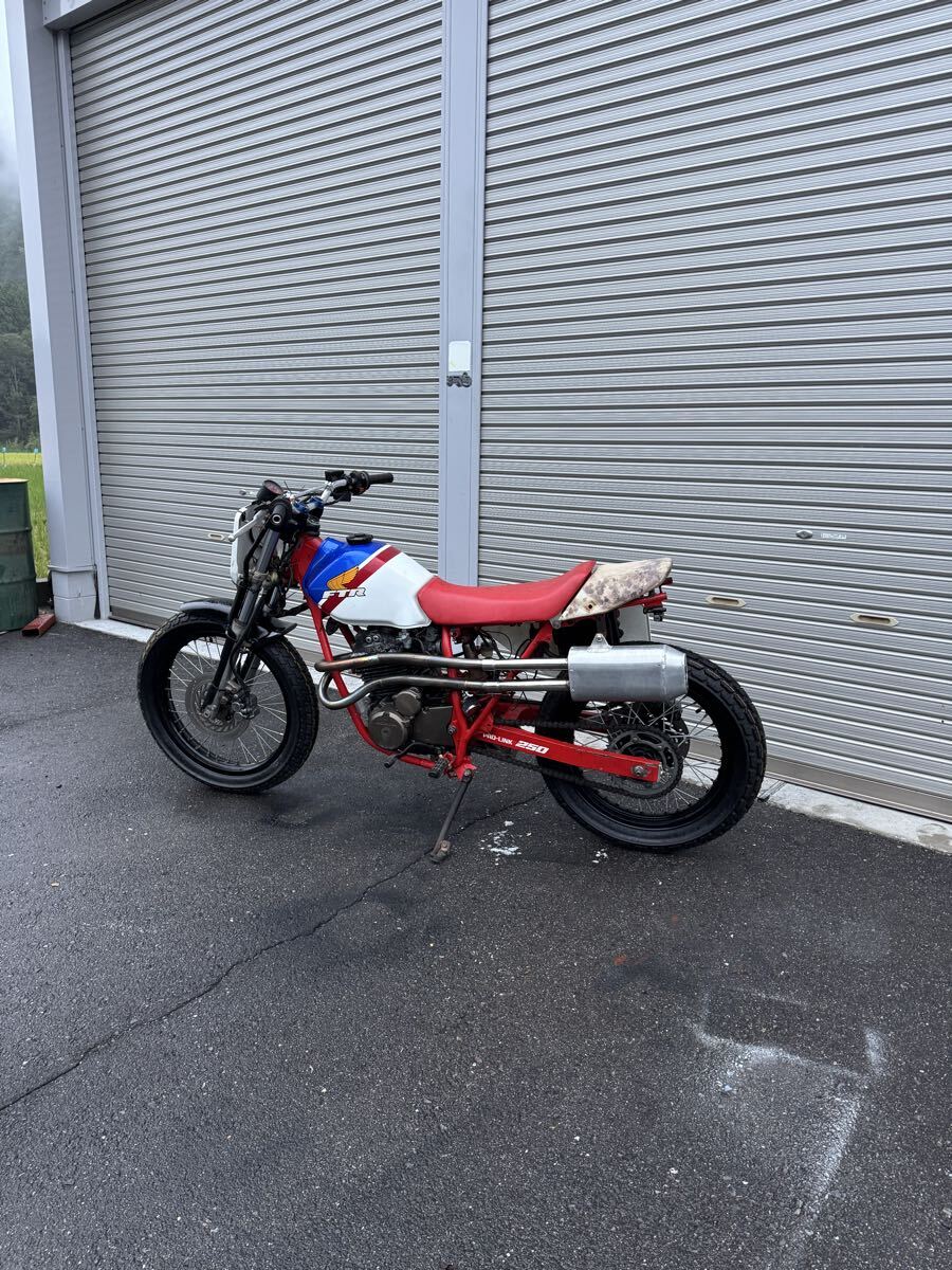 ホンダ FTR250 レストアベース 売り切り