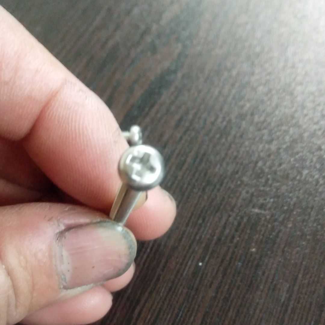 テールレンズ取り付けビス　送料無料　ステンレス製　ネジ　ボルト　新品未使用　モンキー ダックス シャリー カブ　cb50 カモメ　_画像3