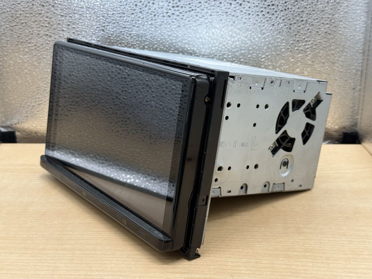 トヨタ 純正　メモリーナビNSZT-Y68T地図データ2018年チェックok SD CD DVD BLUETOOTH HDMI 9インチランドクルーザープラド　プリウス50 