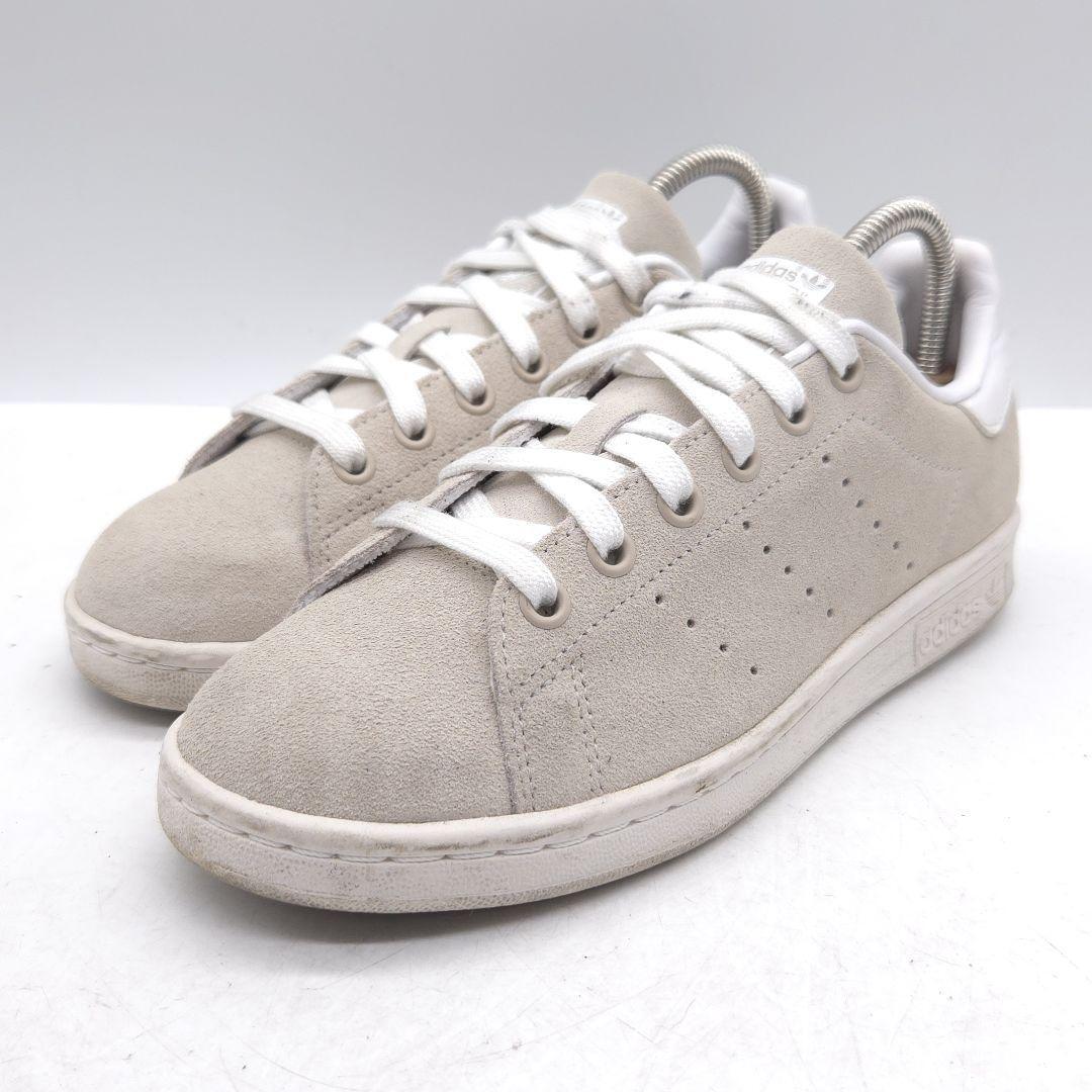 adidas STAN SMITH アディダス スタンスミス スニーカー 22.5cm ベージュ スエード FV1091 ストリート 人気モデル