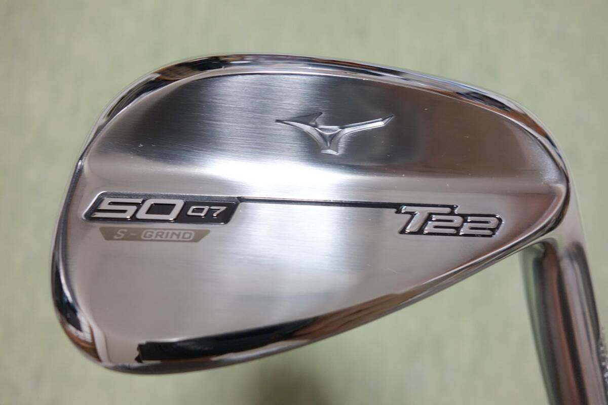 *安定感抜群の人気品*ミズノ T22 サテン仕上げ【50-07】 【美品中古、Bランク】