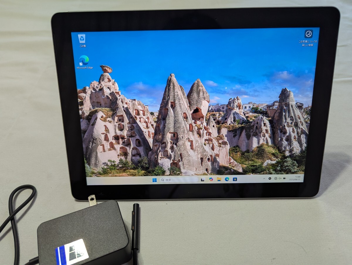 Microsoft Surface Go 64GB-Model1824タブレット