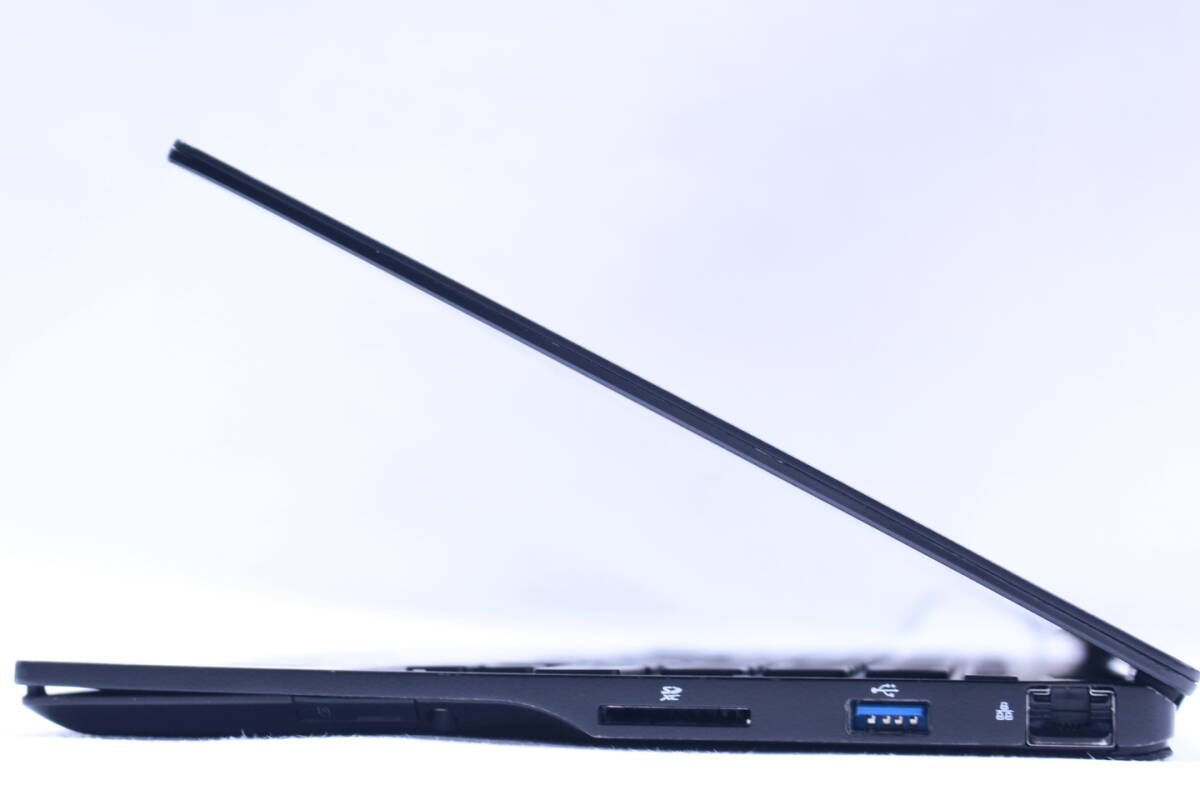 卸売 11世代Corei5 薄型軽量 LIFEBOOK U9311/FX i5-1145G7 8G 13.3FHD OS無(wú) 訳アリ ジャンク CDD評(píng)価