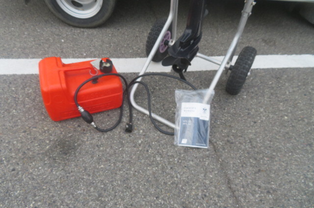 トーハツ船外機４スト６馬力ーs　タンクホース付機関良好