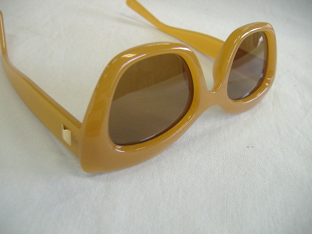 ビンテージ～サングラス～クリームソーダ～マックショウ～キャッツアイ～昭和～ロカビリー～ジュビリーシューズ～５０ｓ～スペースエイジ