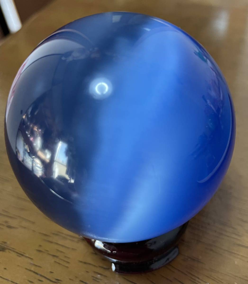 キャッツアイ 丸玉 ブルー 置物 パワーストーン 猫目石 台座付き 開運 インテリア 小物ファッション blue 幸運 ラッキー_画像4