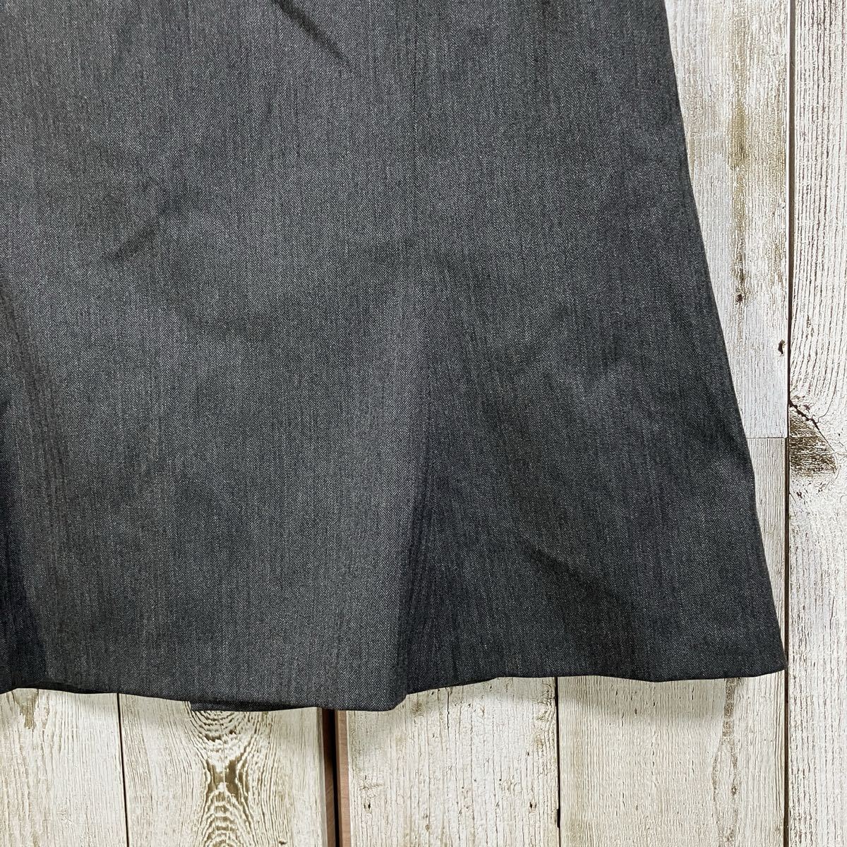 ☆UNTITLED アンタイトル☆美品☆日本製☆スカート ひざ丈 タイト グレー [2] M レディース 裏地あり ウール混 [送料無料☆匿名配送] g6031_画像4