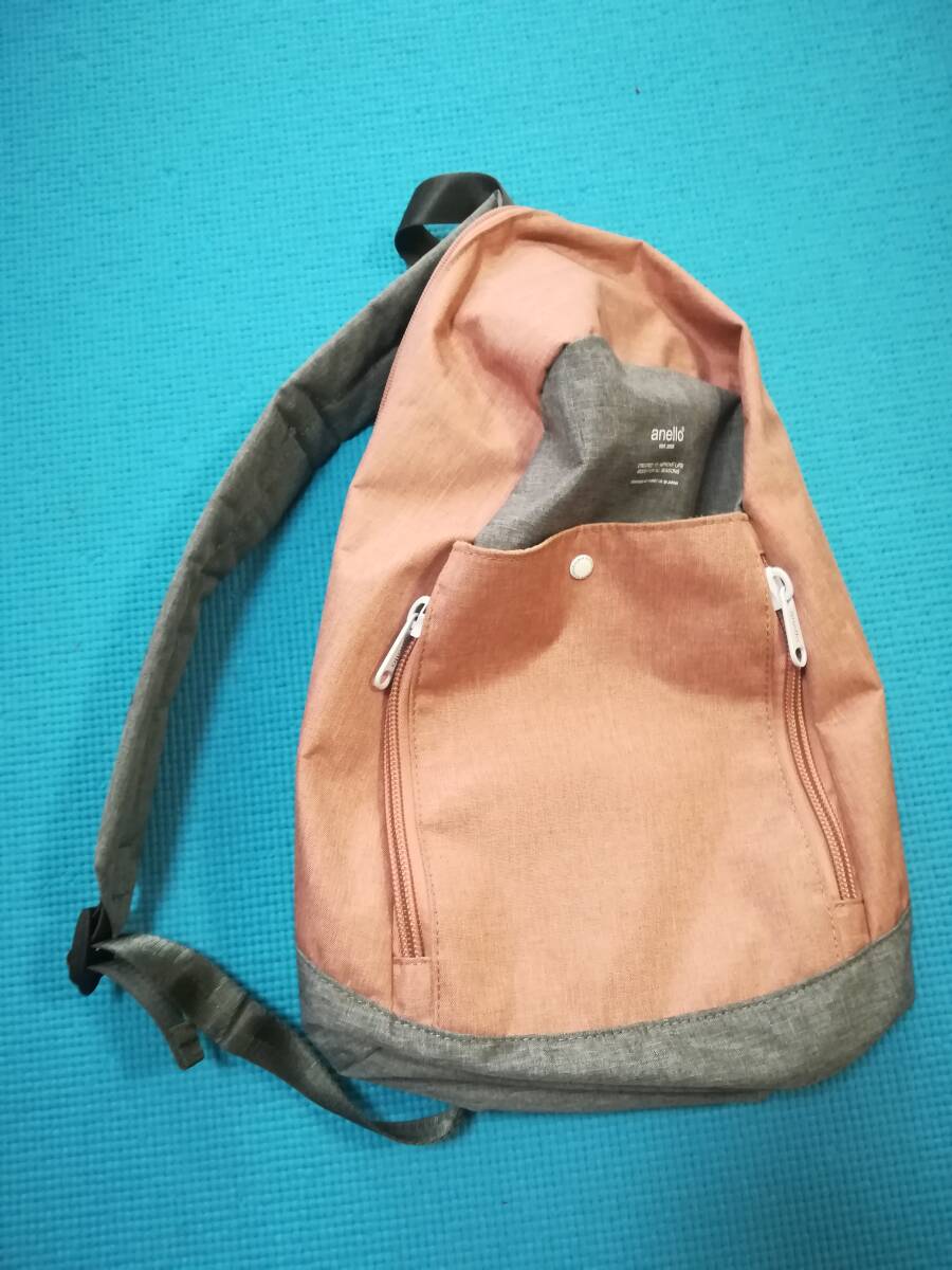 【送料込み】anello THE DAY ボディバッグ AT-B1717 ピンク系 グレー系