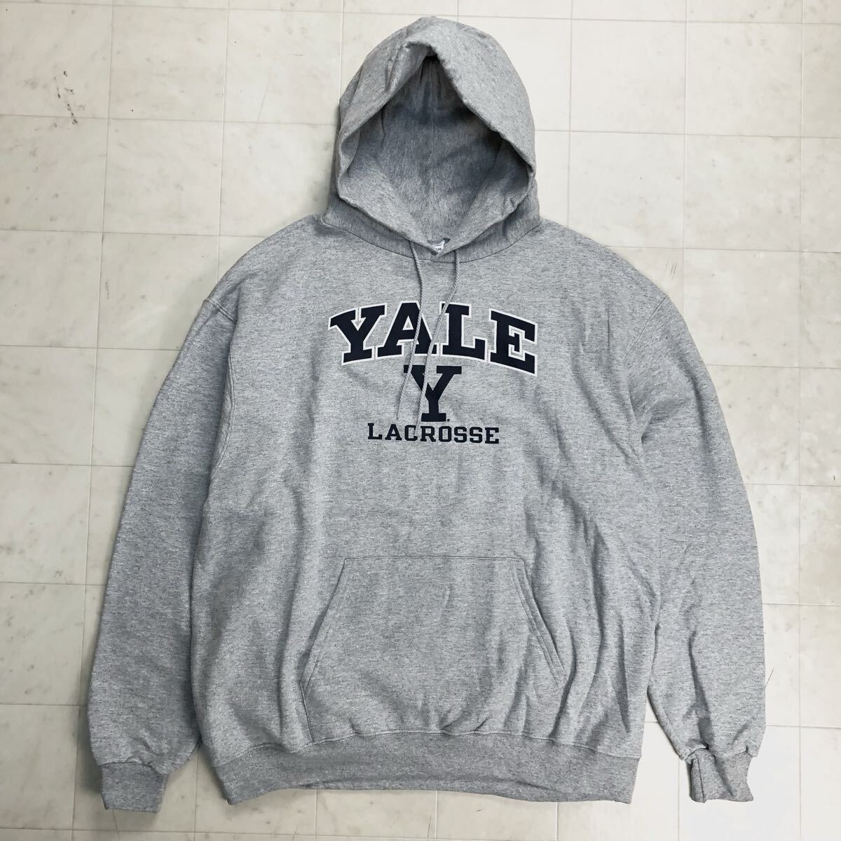 【人気】Champion チャンピオン 裏起毛スウェットパーカー プルオーバー メンズ XLサイズ 古着 JH-137_画像1