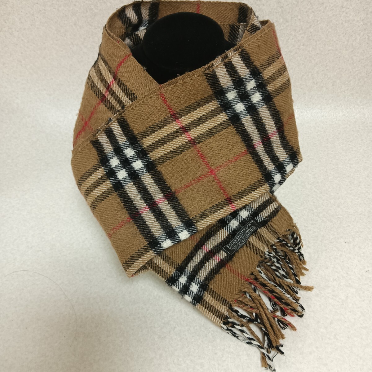 S[ BURBERRY]バーバリー　マフラー　チェック柄　 ストール　定番カラー　 ラムウール　大人気　茶色　フリンジ　海外ブランド