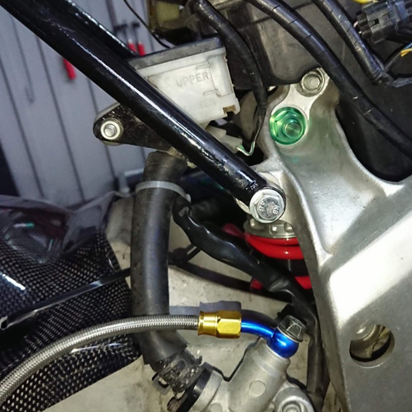 NSR250R リアサス アッパーボルト MC18 チタンボルト ナット セット 焼き色 リアサスペンション 64チタン製 ボルト NSR250 レストア_画像6