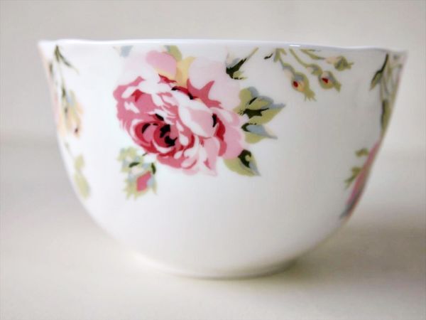 スリランカ製 ローラ・アシュレイLAURA ASHLEY 花柄のカップ＆ソーサー 1客 ティーカップ コーヒーブレイク_画像6