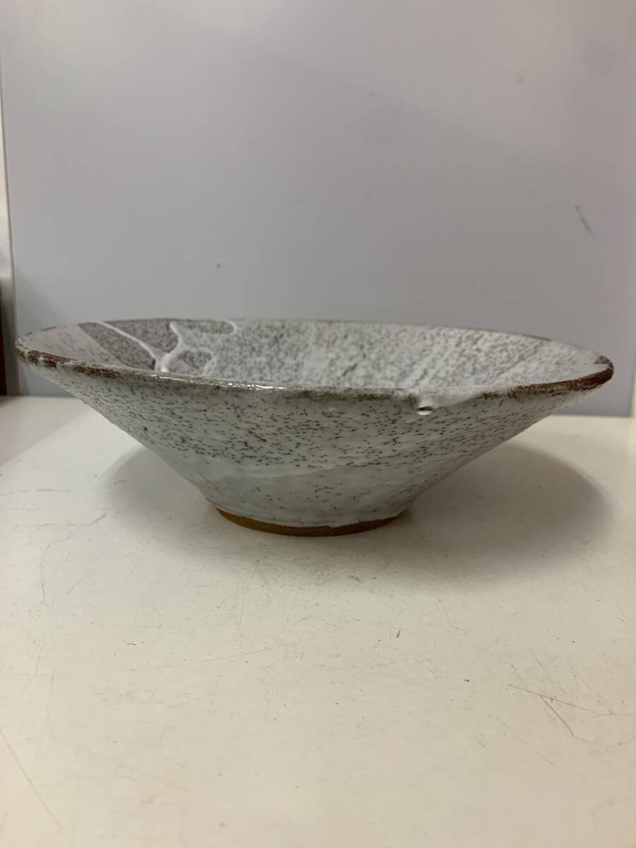 N2322　陶器　在銘　鉢　皿　盛り鉢　浅鉢　食器　紙箱_画像2