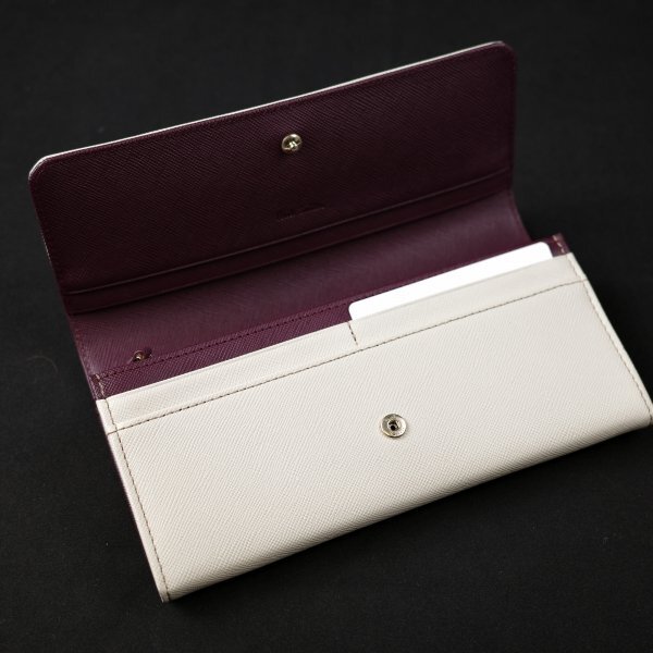 新品1円～★ポールスミス Paul Smith 箱付き 牛革レザー 二つ折り長財(cái)布 ロングウォレット かぶせ クロスグレイン2 白 正規(guī)店本物◆4700◆