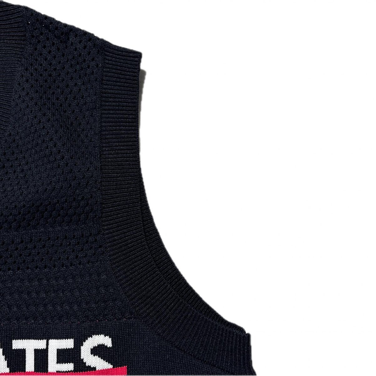 coco 中古 パーリーゲイツ PEARLY GATES レディース ベスト 0(S) 黒 ブラック Vネック ニット ネコパケ発送可 102788_画像4