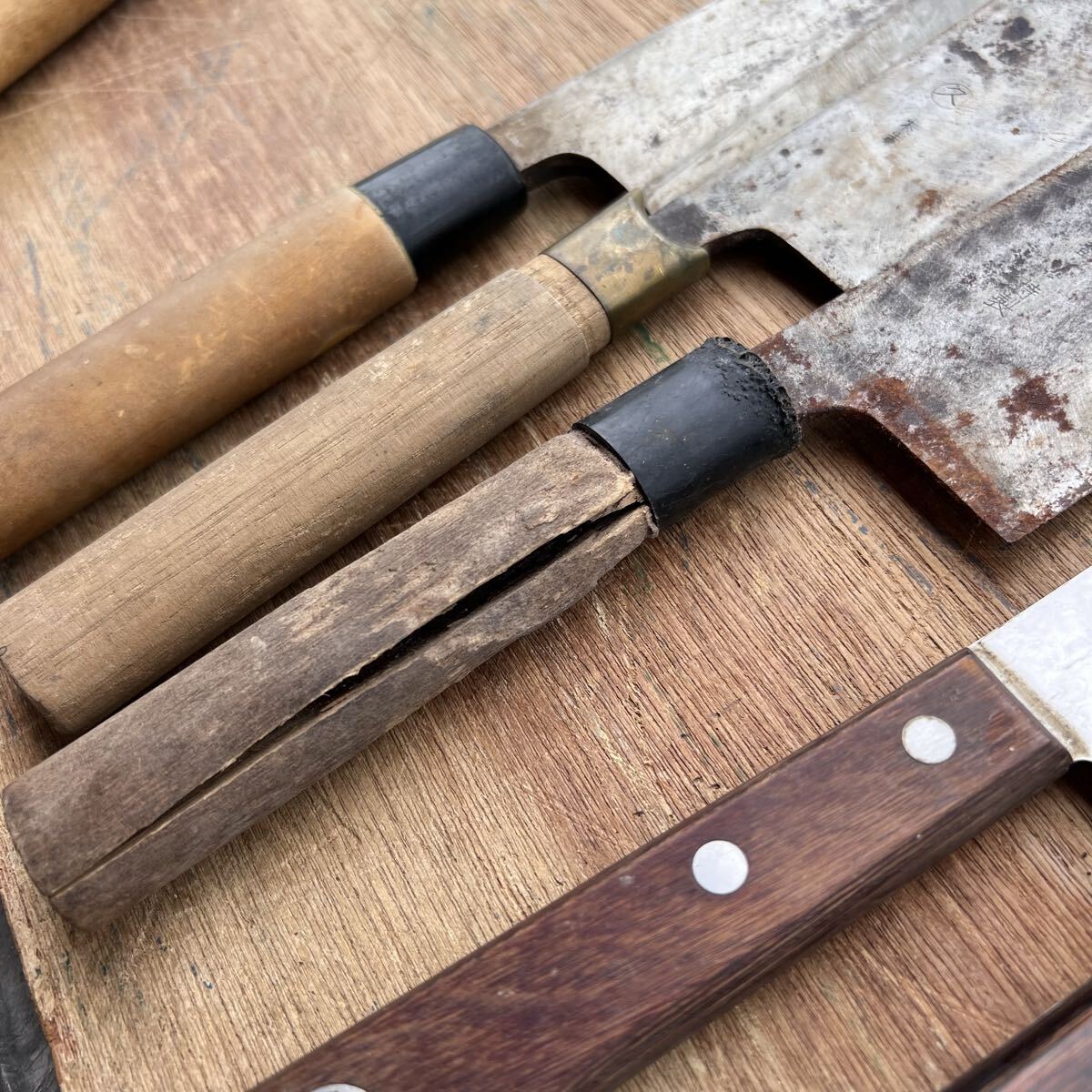 C3013 包丁 ⑤ 和包丁 在銘 堺天川 関孫六 濃州正宗作 出刃包丁 刺身包丁 刃物 調理器具 ジャンク ユーズド