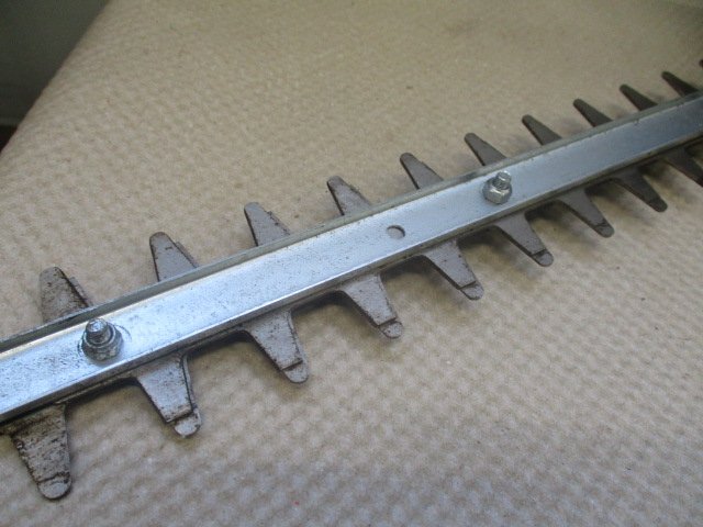 中古品　マキタ　350ｍｍ生垣バリカン　MUH355　（I-12）