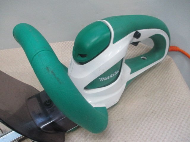 中古品　マキタ　350ｍｍ生垣バリカン　MUH355?。↖-12）