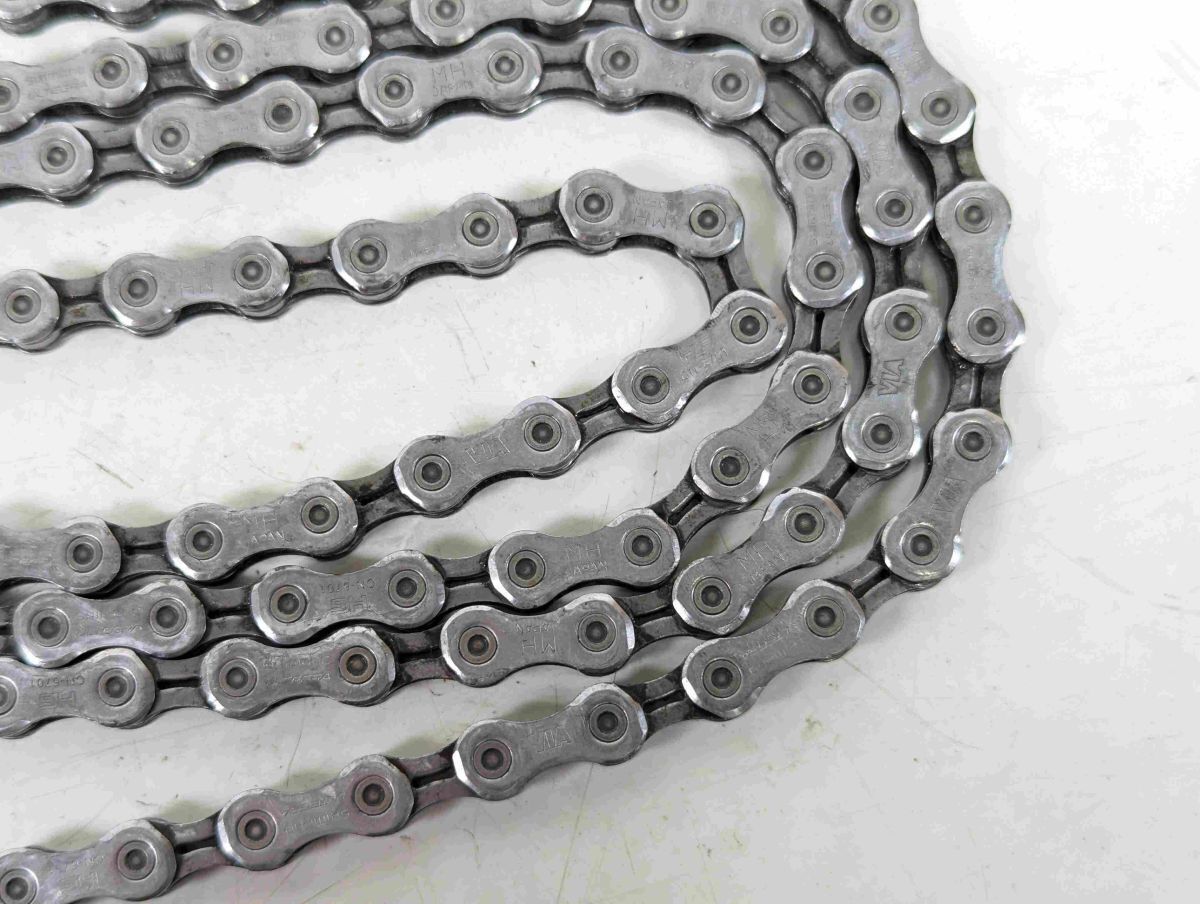 【并品】Shimano シマノ ULTEGRA CN-6701 11s チェーン CN250717AL