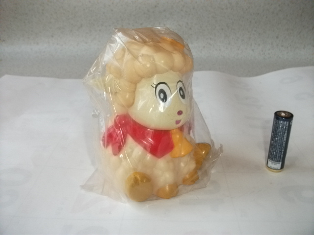 あなたの干支は？ 非売品 希少 レア 當(dāng)時(shí)物 ＪＡ クリーム色？ ひつじ 羊 ヒツジ 未年 貯金箱 ソフビ レトロ ビンテージ ノベルティ