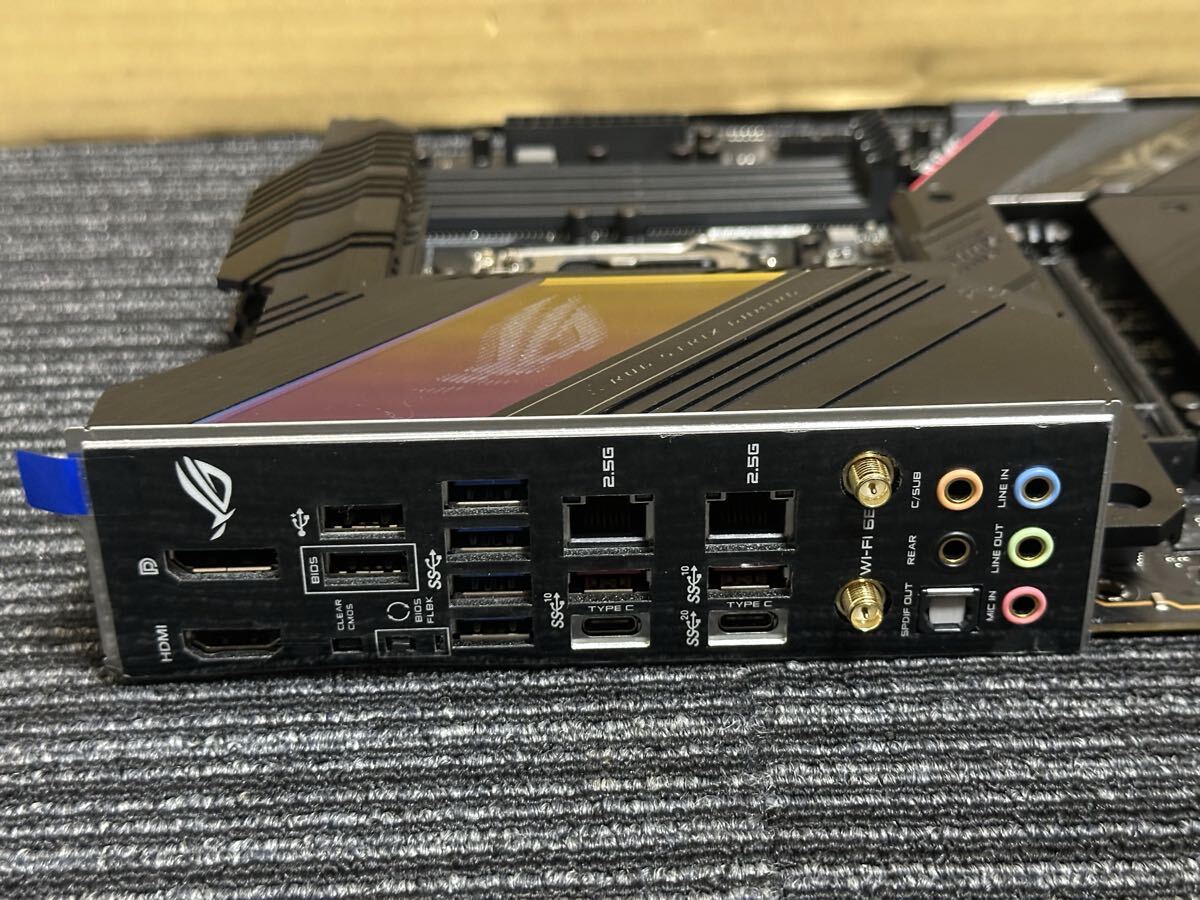 ASUS ROG STRIX Z590-E GAMING WIFI Intel Z590 1200 LGA ATX Desktop PCIe 4.0 Motherboard