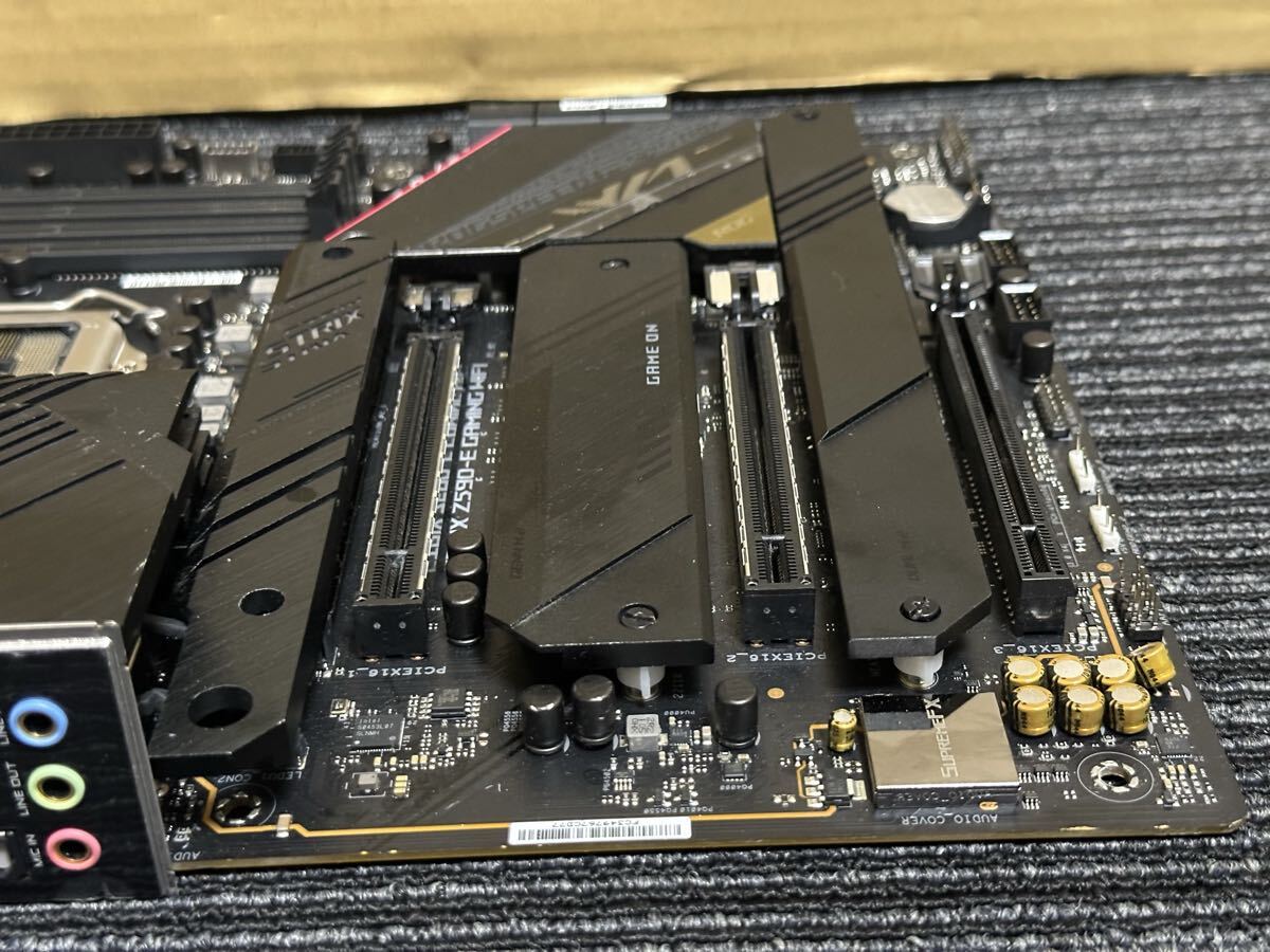 ASUS ROG STRIX Z590-E GAMING WIFI Intel Z590 1200 LGA ATX Desktop PCIe 4.0 Motherboard